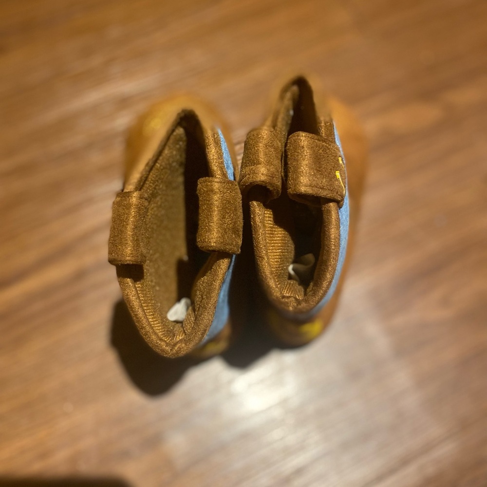 Toy Story slippers. Toddler size 9/10c. - Picture 3 of 7